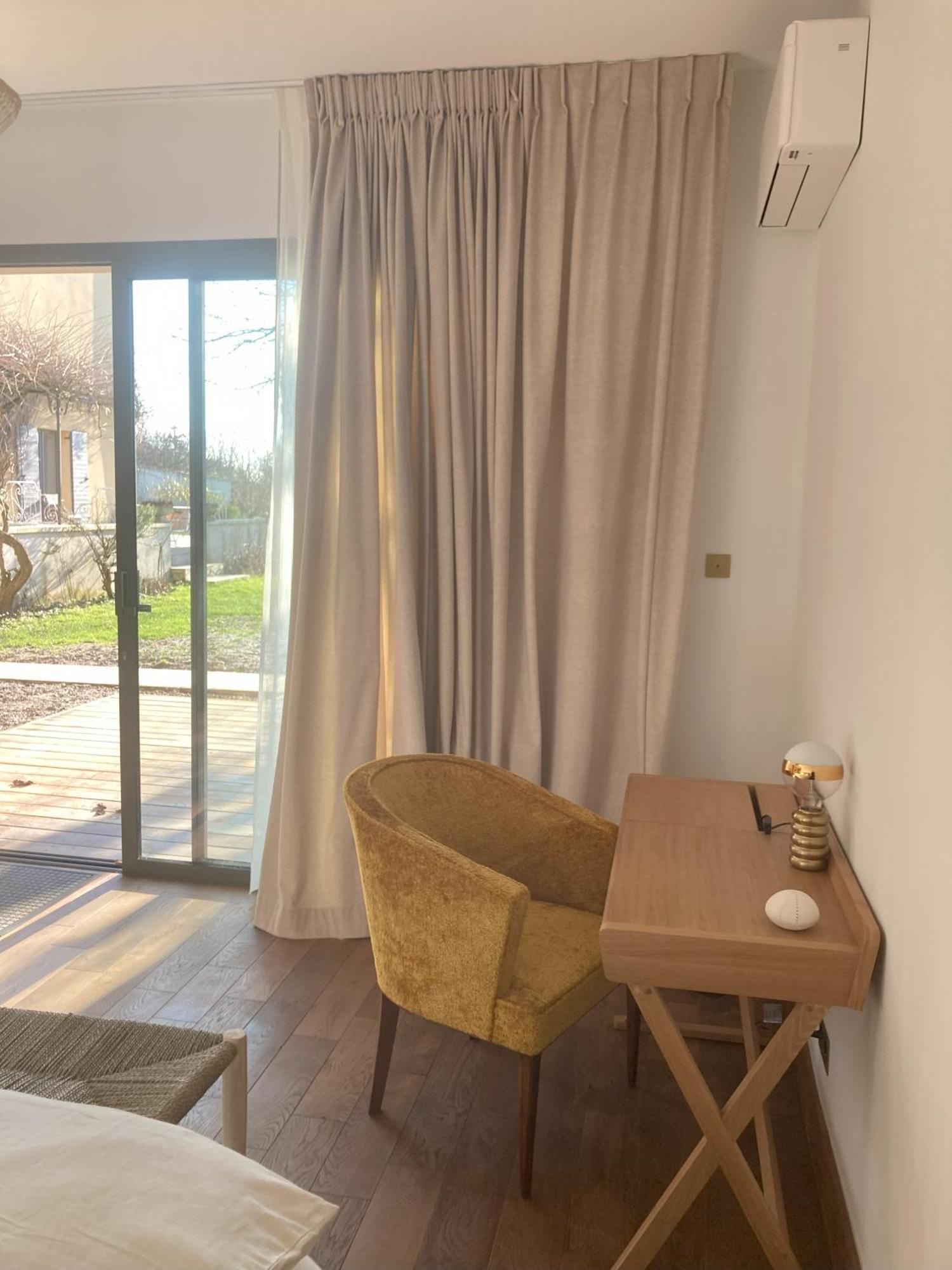 Hotel L'Angelus Genay  Zewnętrze zdjęcie